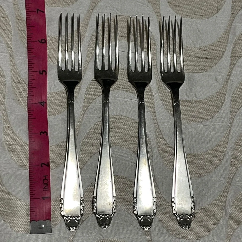 Set of 4 Vintage Magna Stainless Forks 12/12 Holland Ornate Dining Flatware‎